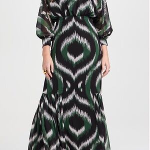Elegant Green and Black Patterned Dress